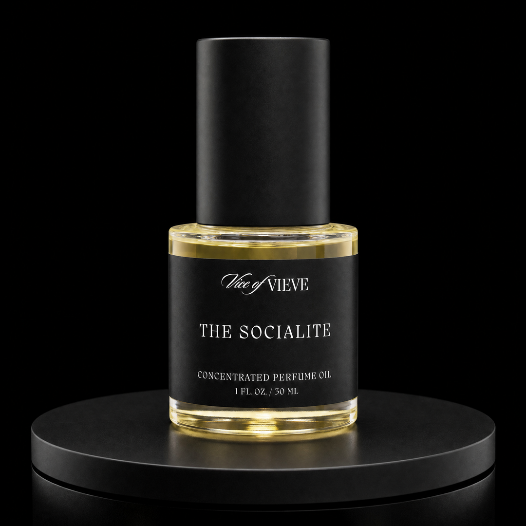 THE SOCIALITE